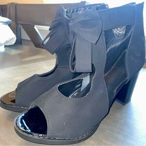 Elegant Black Peep-Toe Ankle Boots, Size 7.5-Brand New Never Worn